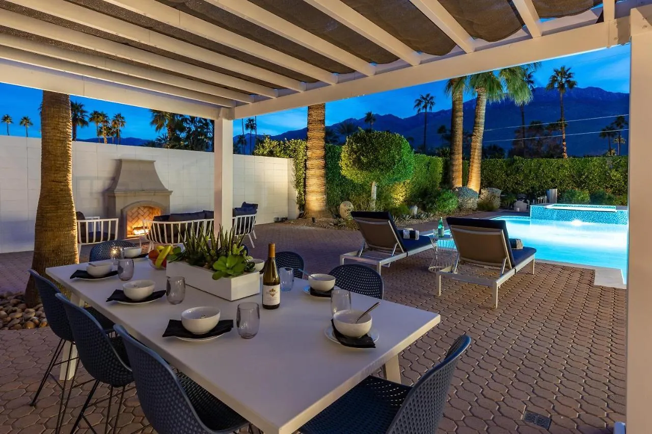 Villa Blue Oasis By Acme House Company Palm Springs 0*,  Estados Unidos